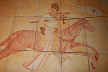 Fresques représentant un templier à cheval en train de charger.